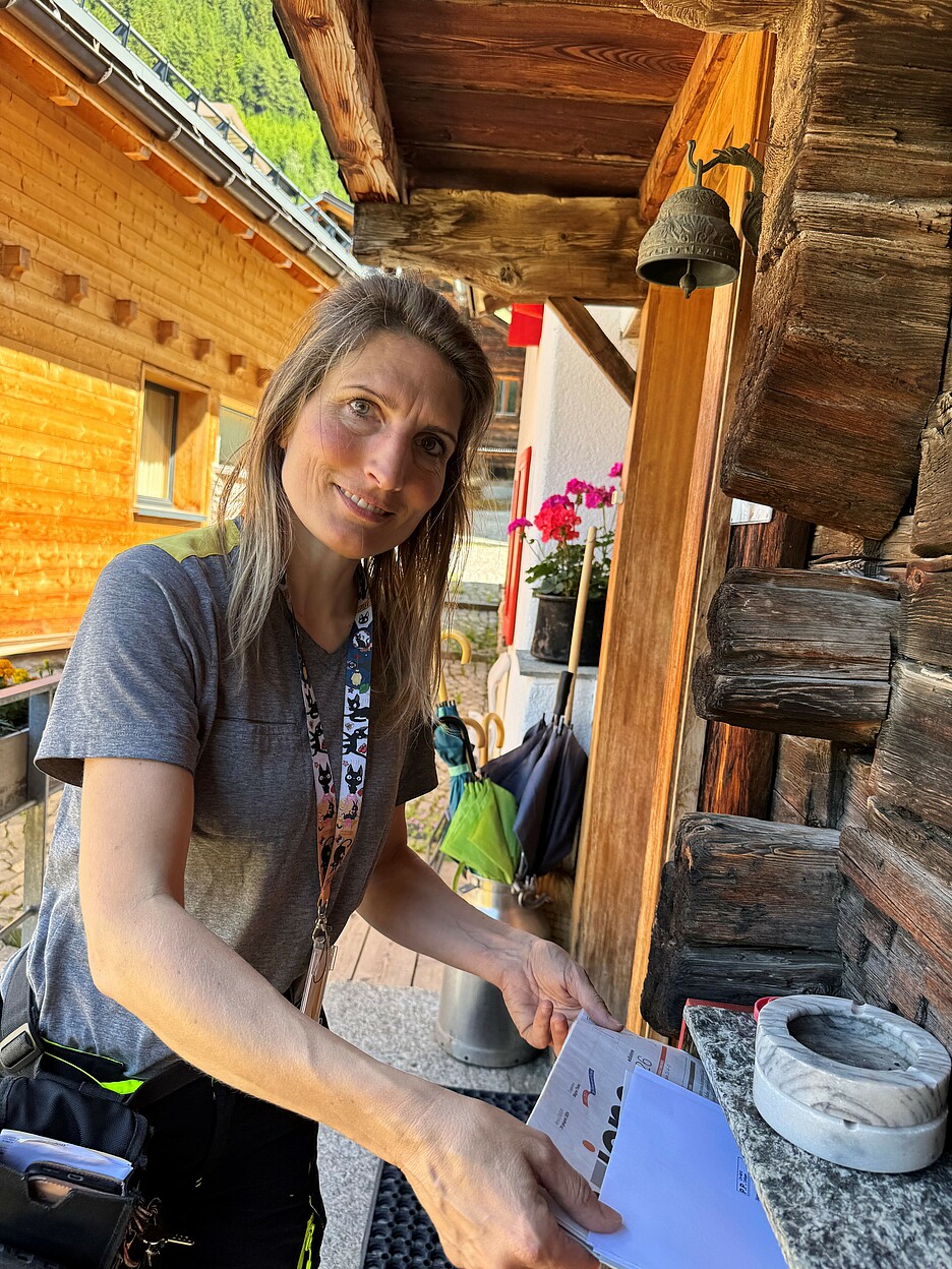 Prisca Fransioli ha bisogno di una buona conoscenza del territorio per il suo lavoro.