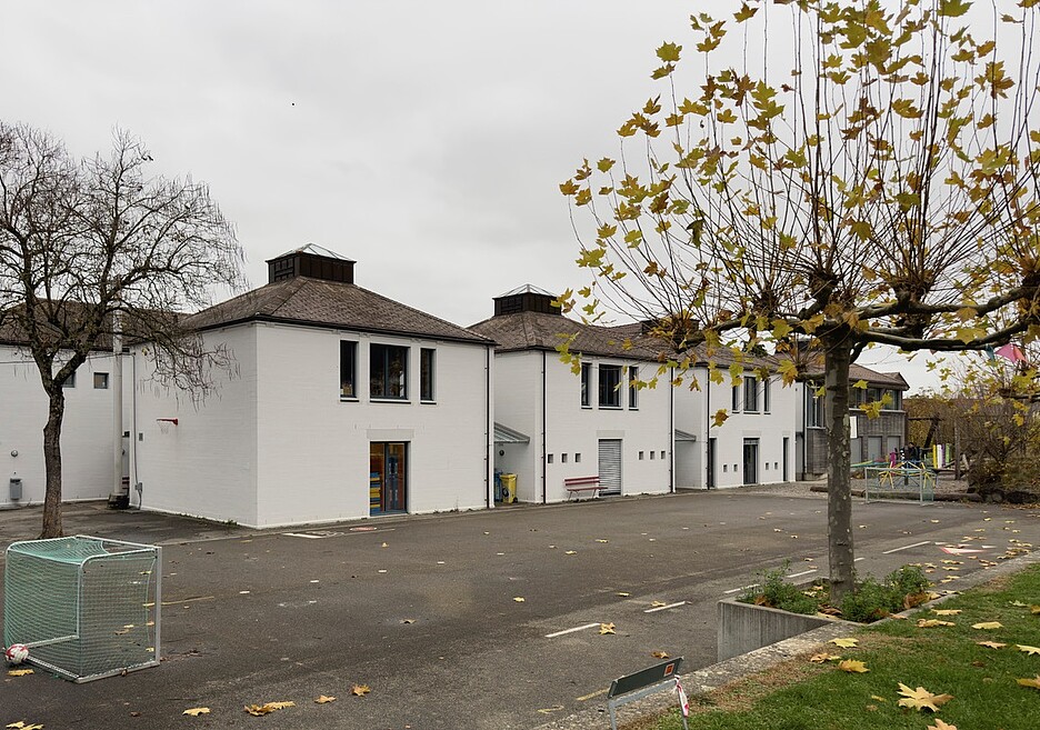 L’edificio scolastico di Mammern (TG) è diventato troppo piccolo e deve essere ampliato.